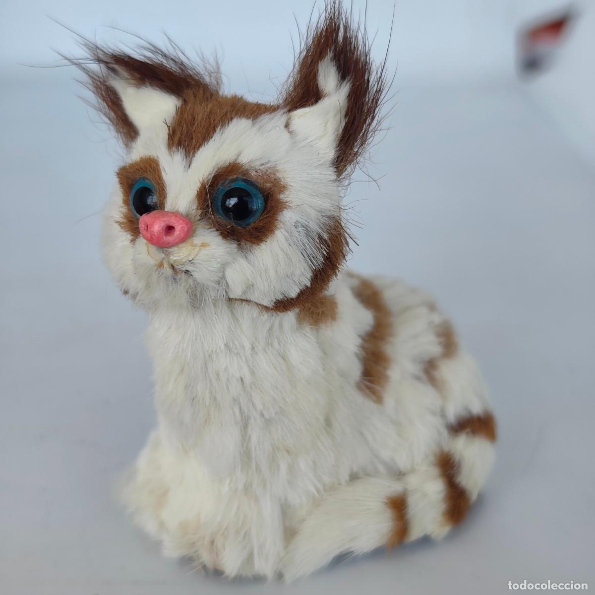 Juguetes antiguos y juegos de colecci&oacute;n: Afilal&aacute;pices afila de gato con pelo