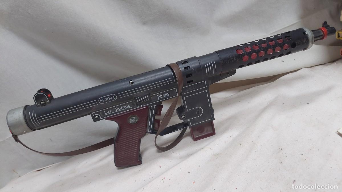 Juguetes antiguos y juegos de colecci&oacute;n: Juguete subfusil de Sanchis