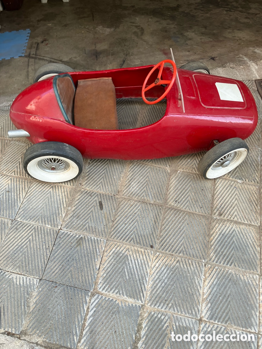 Juguetes antiguos y juegos de colecci&oacute;n: Coche de pedales Ferrari