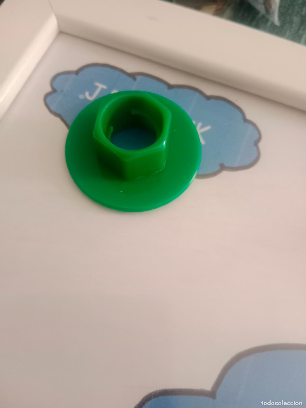Juguetes antiguos y juegos de colecci&oacute;n: tornillo verde mecano