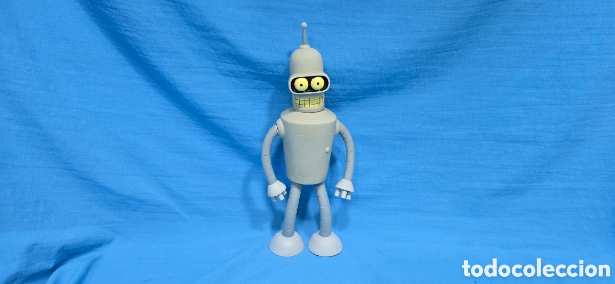 Juguetes antiguos y juegos de colecci&oacute;n: HUCHA EN PLASTICO DURO DEL MU&Ntilde;ECO BENDER DE LA SERIE DE TV FUTURAMA . 2007