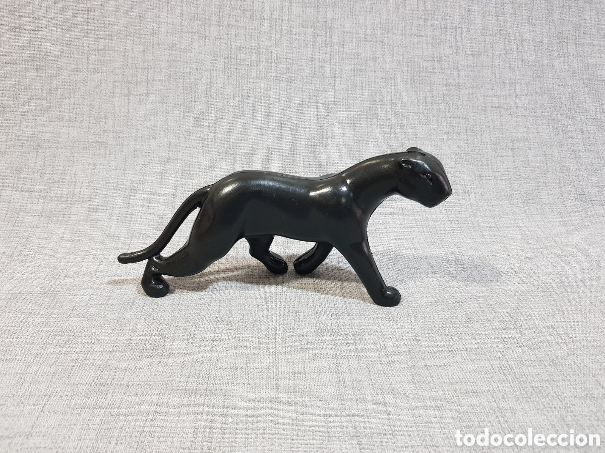 Juguetes antiguos y juegos de colecci&oacute;n: PANTERA NEGRA DE PL&Aacute;STICO SOPLADO. LARGO 18 CMS.
