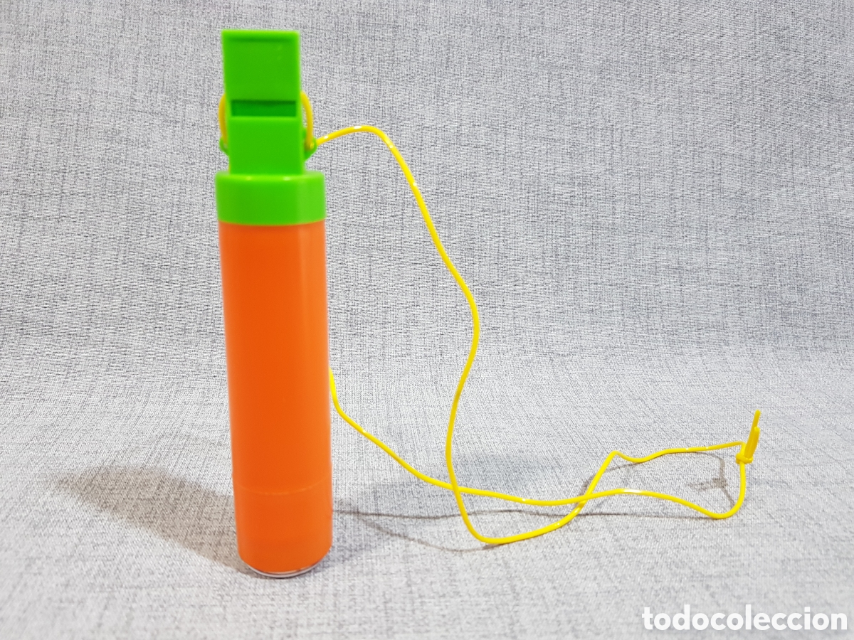 Antique Toys and Collectible Games: SILBATO PARA COLGAR CON TUBO PARA GUARDAR COSAS Y BR&Uacute;JULA. JUGUETE VINTAGE DE KIOSCO.