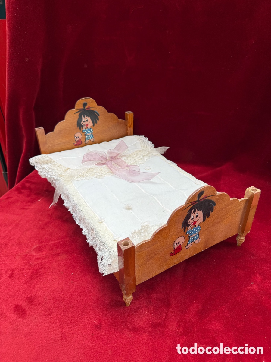 Jouets Anciens et Jeux de collection: Bonita y antigua cama de juguete,La Familia Telerin!