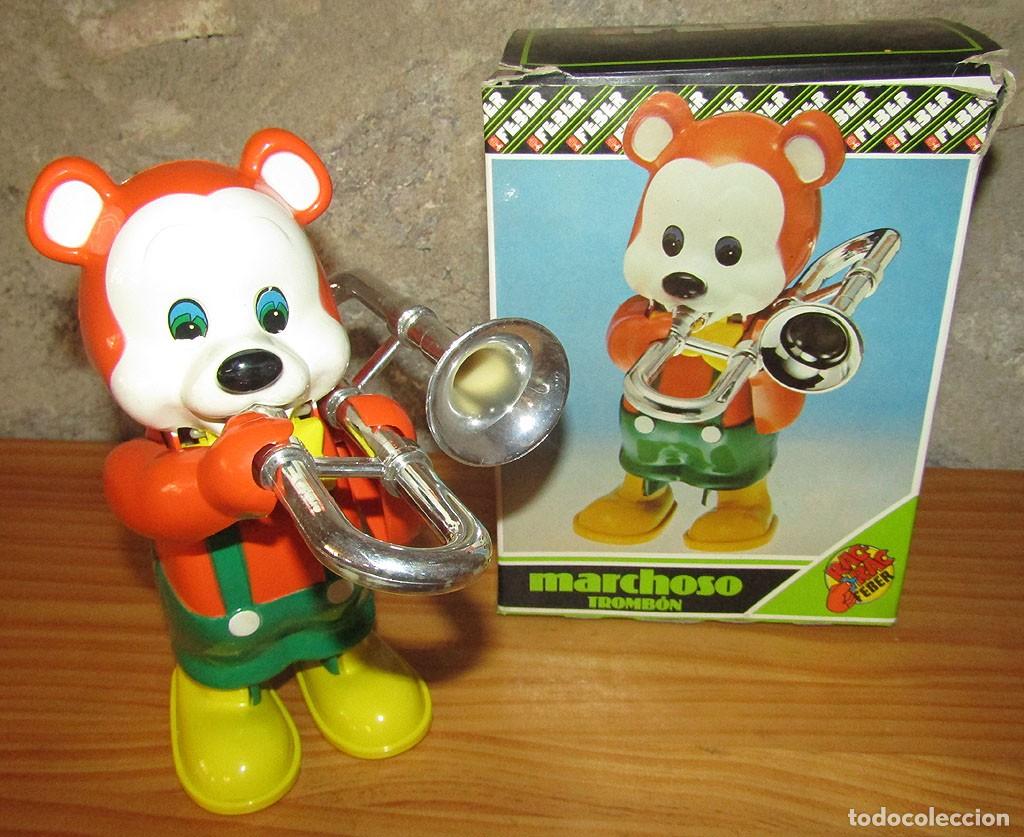 Juguetes antiguos y juegos de colecci&oacute;n: ANTIGUO MU&Ntilde;ECO MARCHOSO TROMB&Oacute;N, DE FEBER - NUEVA Y EN SU CAJA ORIGINAL - FUNCIONANDO