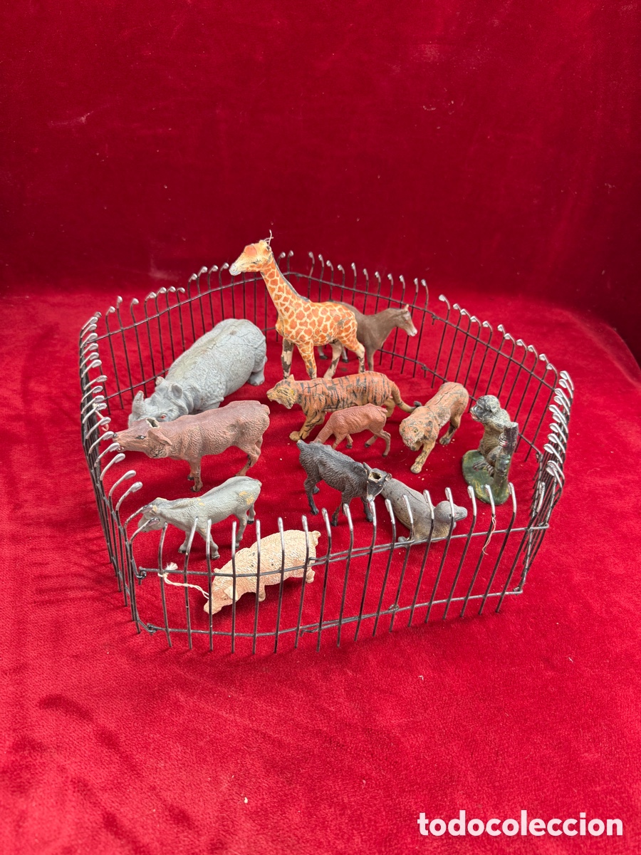 Juguetes antiguos y juegos de colecci&oacute;n: Antiguo juguete,a&ntilde;os 40,zoologico,valla metalica!