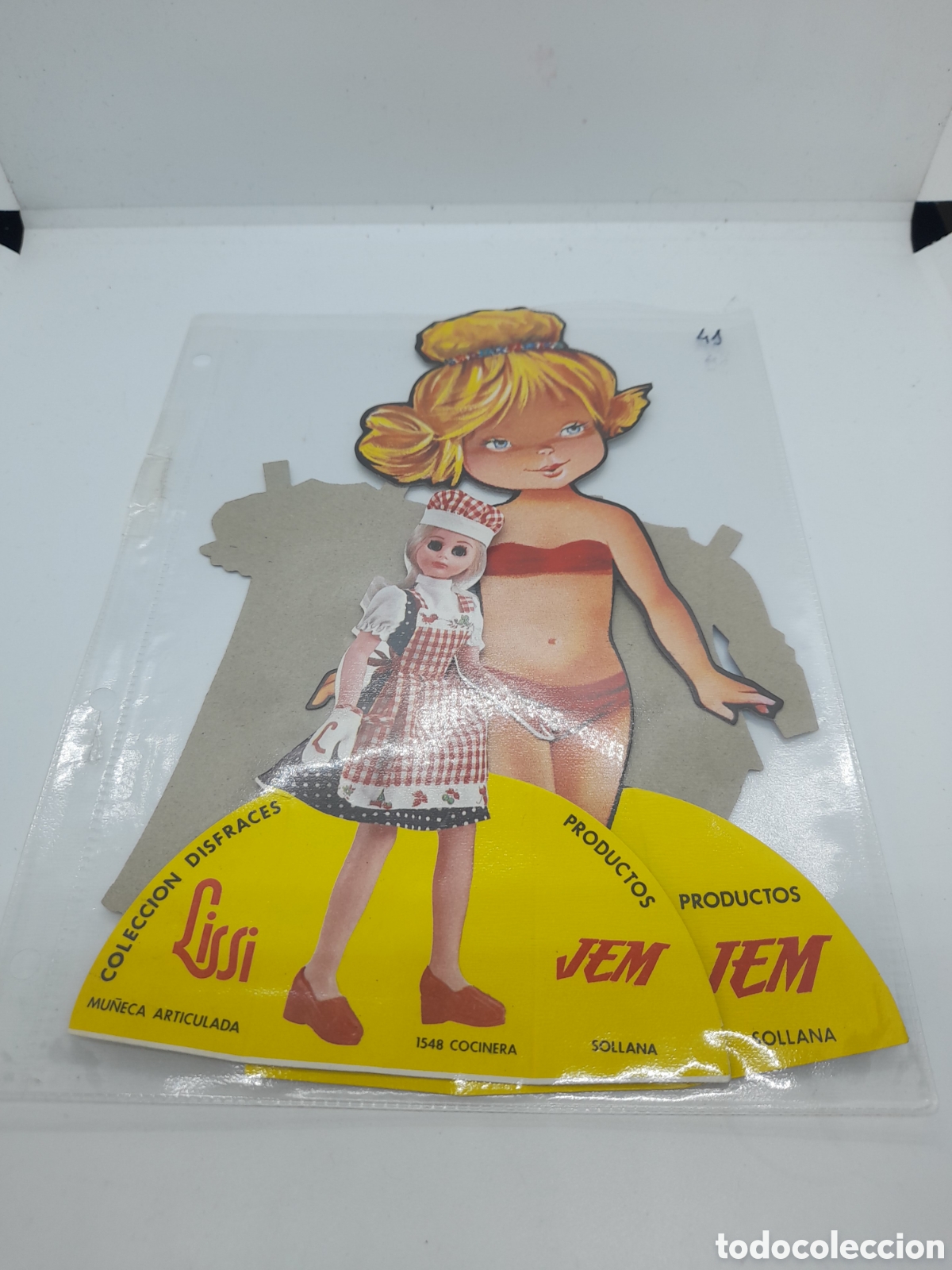 Juguetes antiguos y juegos de colecci&oacute;n: COLECCION DISFRACES MU&Ntilde;ECA LISSI. RECORTABLES. PRODUCTOS JEM. DOS VESTIDOS, MU&Ntilde;ECA Y DISFRAZ.