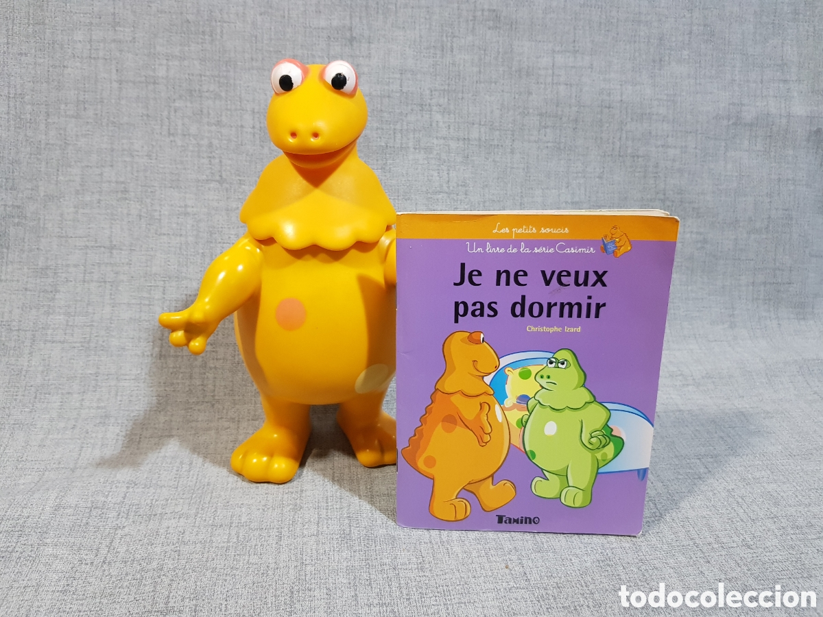 Juguetes antiguos y juegos de colecci&oacute;n: CASIMIR DELACOSTE. MU&Ntilde;ECO DE GOMA CON CHIFLE Y CUENTO EN FRANC&Eacute;S