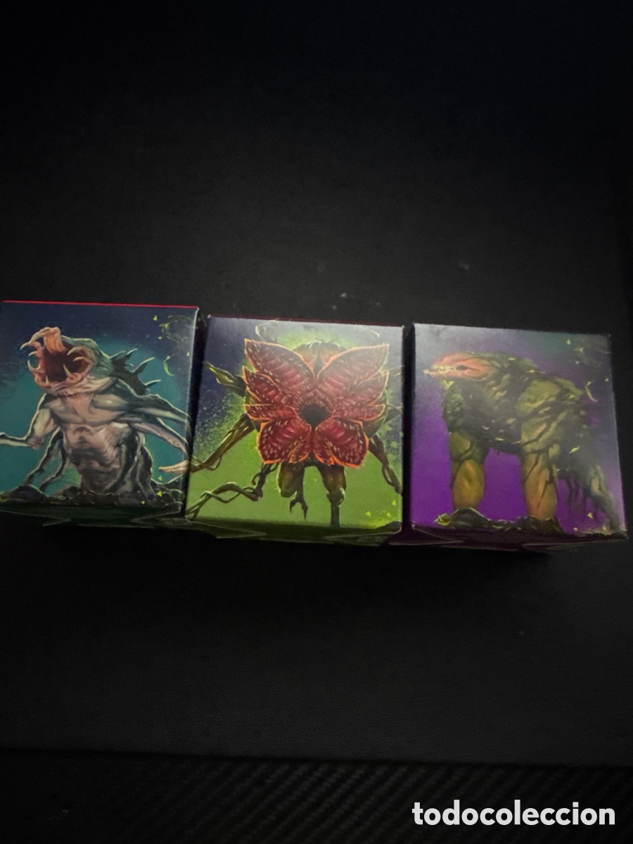 Juguetes antiguos y juegos de colecci&oacute;n: Figuras strangers things mc donalds 2026