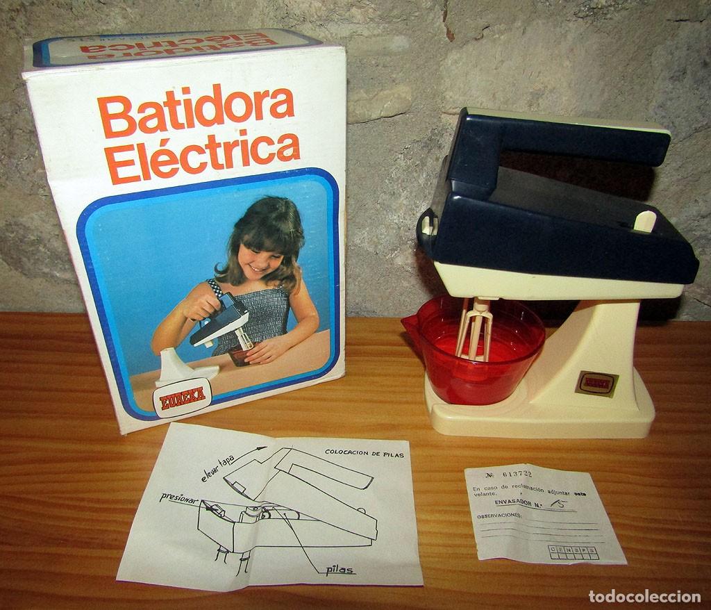 Juguetes antiguos y juegos de colecci&oacute;n: ANTIGUA BATIDORA ELECTRICA DE EUREKA - NUEVA, EN SU CAJA ORIGINAL Y FUNCIONANDO - A&Ntilde;OS 70/80