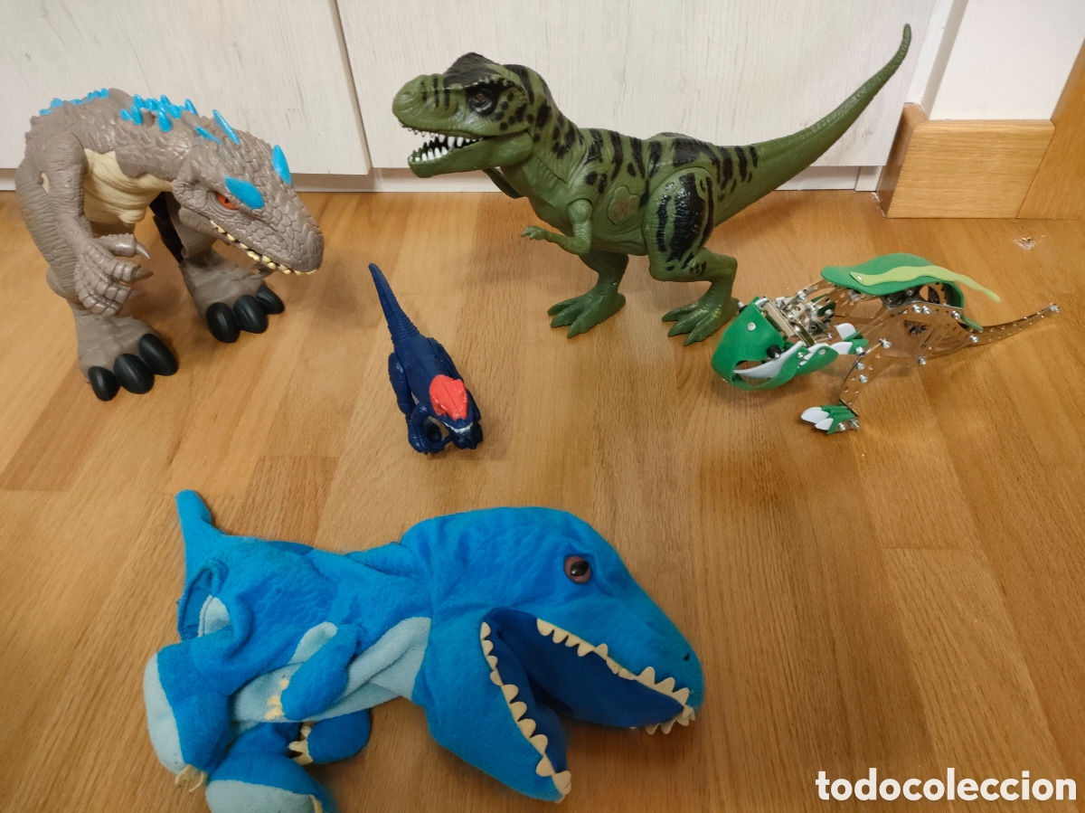 Juguetes antiguos y juegos de colecci&oacute;n: LOTE DE 29 DINOSAURIOS