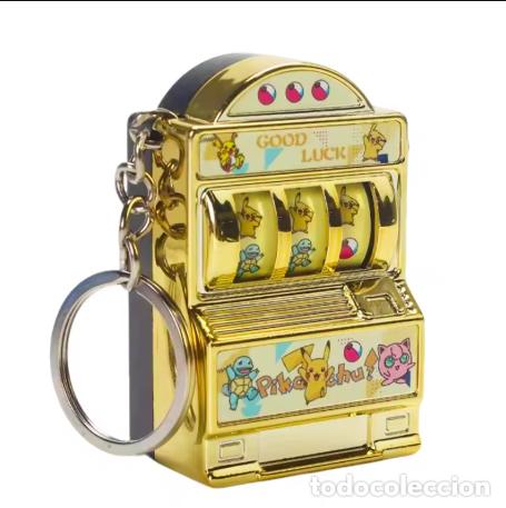 Juguetes antiguos y juegos de colecci&oacute;n: Llavero de m&aacute;quina tragamonedas mini de Pok&eacute;mon