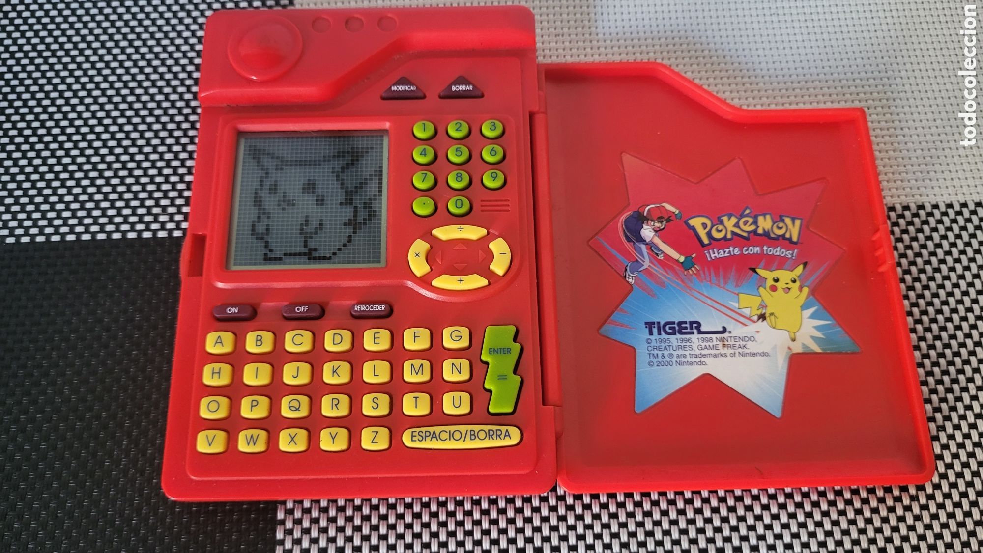 Juguetes antiguos y juegos de colecci&oacute;n: Consola Pokedex Tiger Pokemon