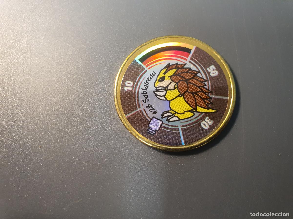 Juguetes antiguos y juegos de colecci&oacute;n: MONEDA METAL TAZO POKEMON -- HASBRO A&Ntilde;O 2000 -- BATTLING COIN GAME - N&ordm; 28