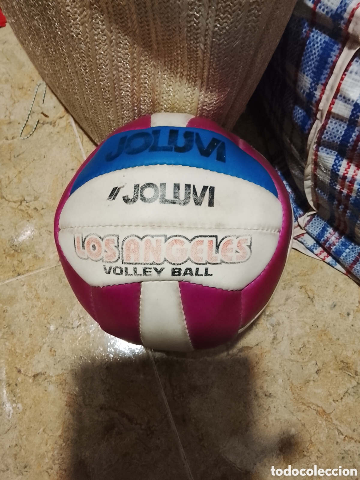Juguetes antiguos y juegos de colecci&oacute;n: Antiguo bal&oacute;n .Tal cual se ve