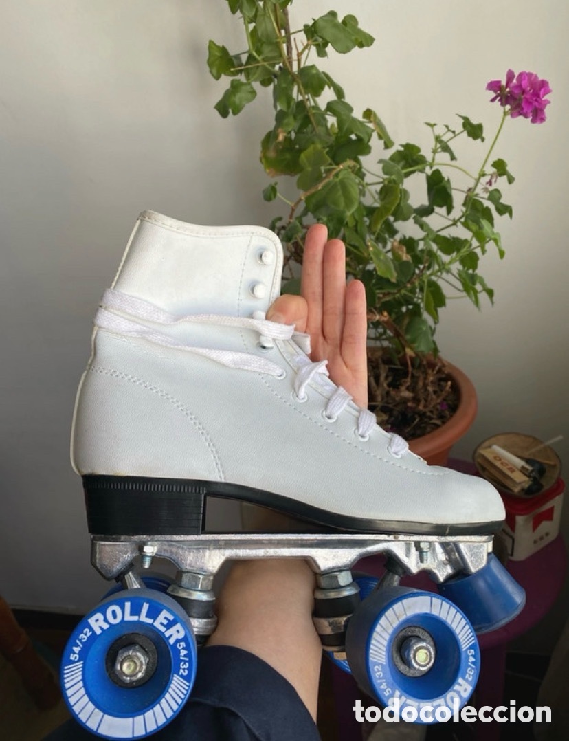Juguetes antiguos y juegos de colecci&oacute;n: Patines 4 ruedas a&ntilde;os 80