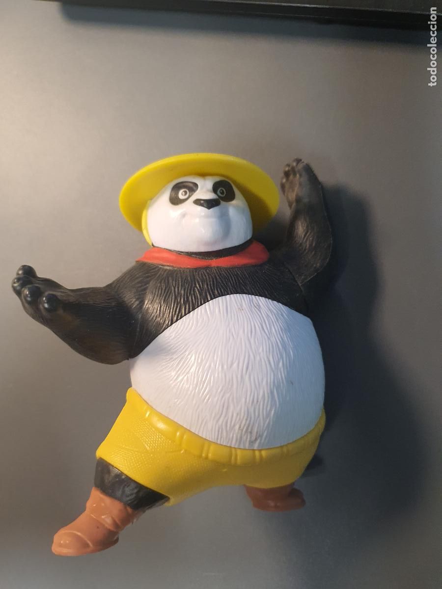 Juguetes antiguos y juegos de colecci&oacute;n: FIGURA BK BURGER KING - KUNG FU PANDA -
