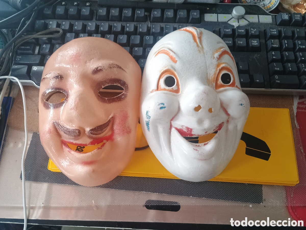 Juguetes antiguos y juegos de colecci&oacute;n: 2 MASCARAS ANTIGUAS DE PLASTICO