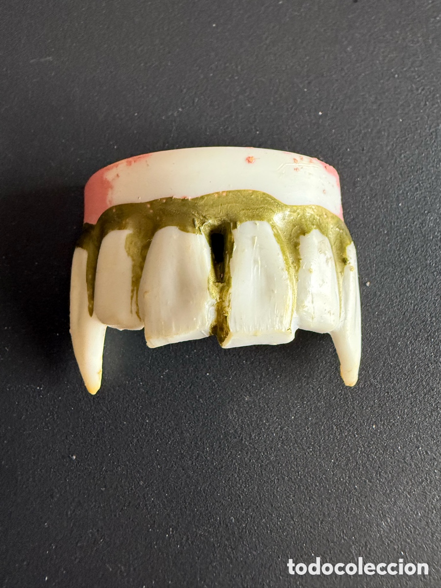 Juguetes antiguos y juegos de colecci&oacute;n: Antigua DENTADURA. DR&Aacute;CULA