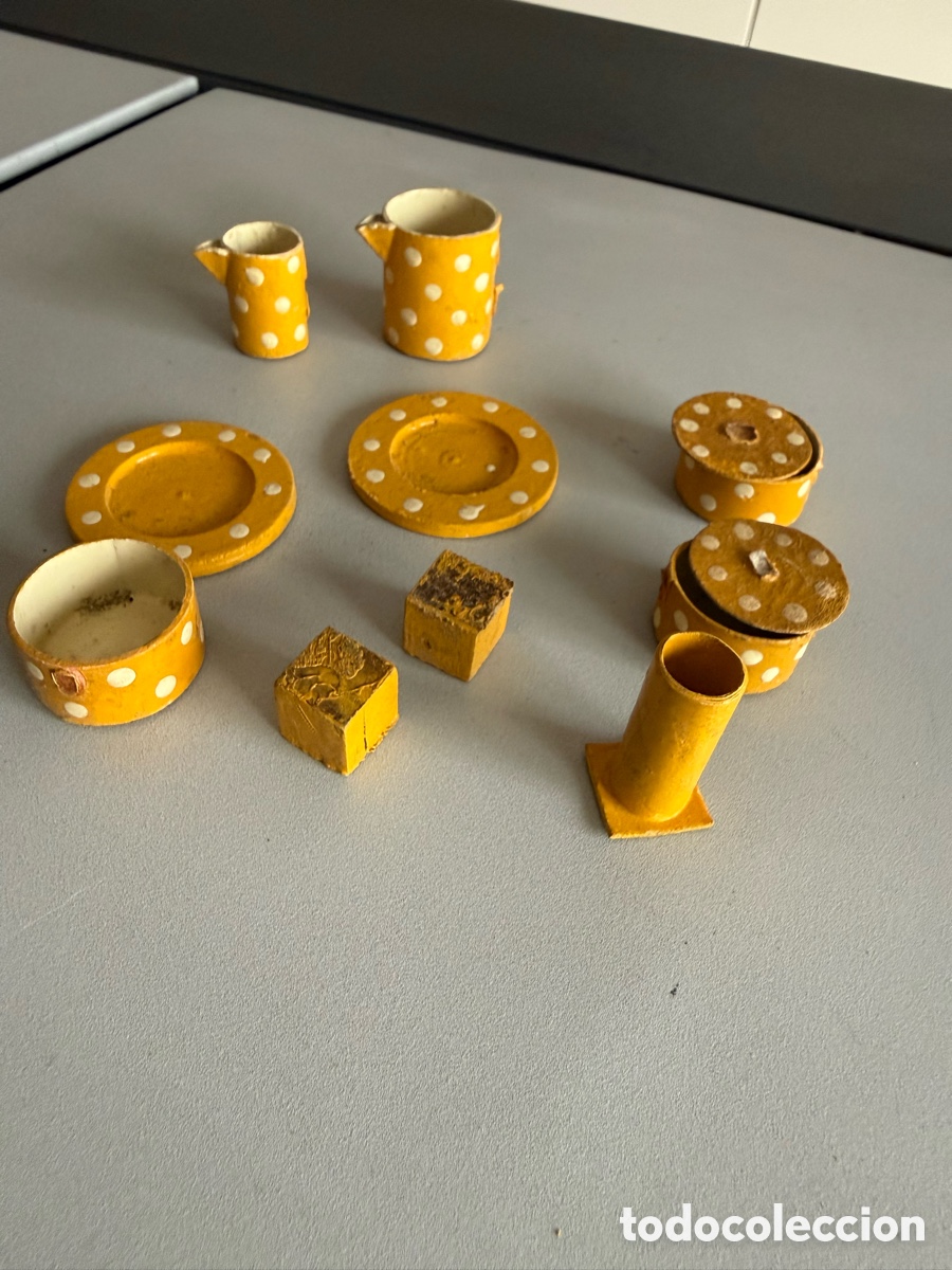 Juguetes antiguos y juegos de colecci&oacute;n: Antigua Cubeeteria juguete. Madera y papel prensado. Como se ve