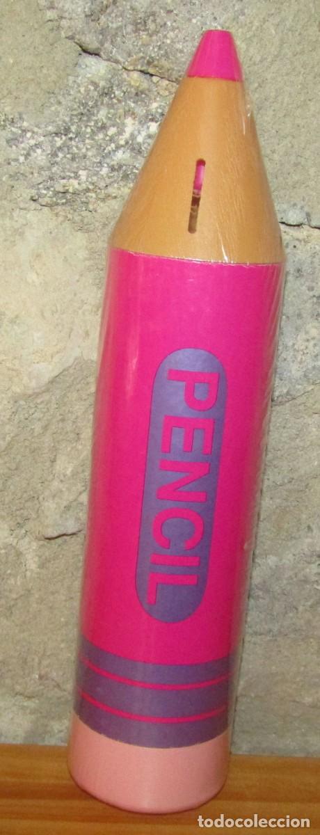 Juguetes antiguos y juegos de colecci&oacute;n: ANTIGUA HUCHA CON FORMA DE LAPIZ PENCIL - NUEVA Y PRECINTADA - A&Ntilde;O 1990 - RALPHCO (USA)