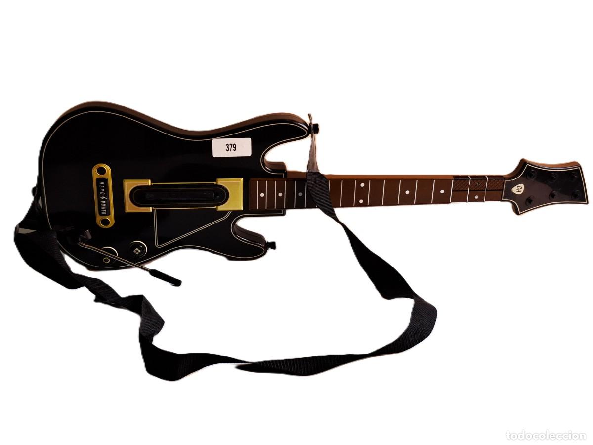 Juguetes antiguos y juegos de colecci&oacute;n: GUITAR-HERO - 77.CM LARGO