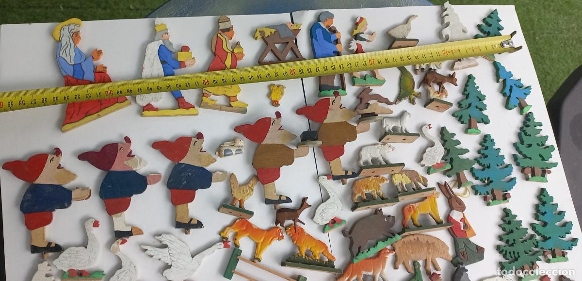 Juguetes antiguos y juegos de colecci&oacute;n: Figuras vintage de madera pintadas a mano Alemania RDA a&ntilde;os 20-30 Erzgebirge. Granja navidad, caza,