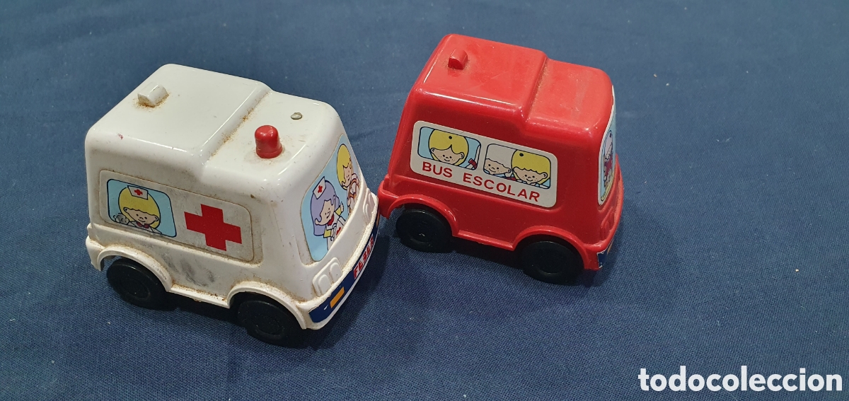 Brinquedos antigos e Jogos de cole&ccedil;&atilde;o: Ambulancia y bus escolar Feber. (L134)