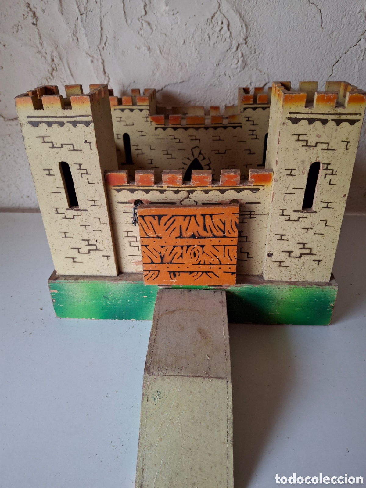 Brinquedos antigos e Jogos de cole&ccedil;&atilde;o: CASTILLO MEDIEVAL CON RAMPA DE ACCESO EN MADERA A&Ntilde;OS 40-50