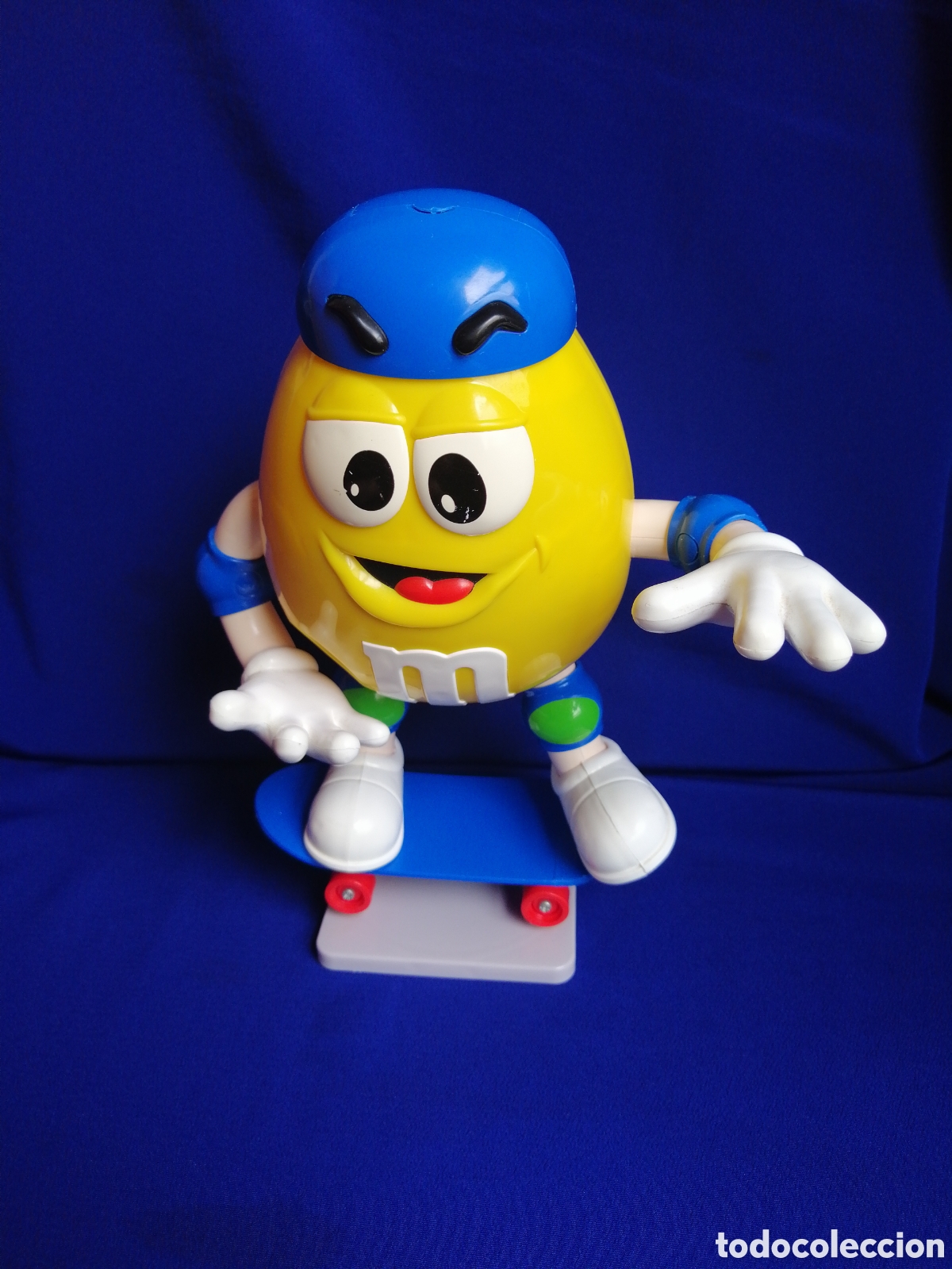 Brinquedos antigos e Jogos de cole&ccedil;&atilde;o: M&M'S MONOPATIN HUCHA PARA CARAMELOS