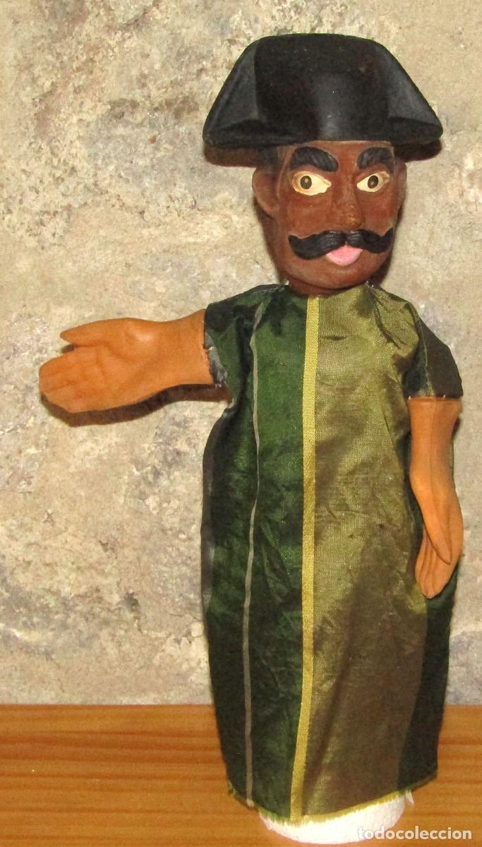 Juguetes antiguos y juegos de colecci&oacute;n: MUY ANTIGUO TITERE O MARIONETA DE UN GUARDIA CIVIL - A&Ntilde;OS 60