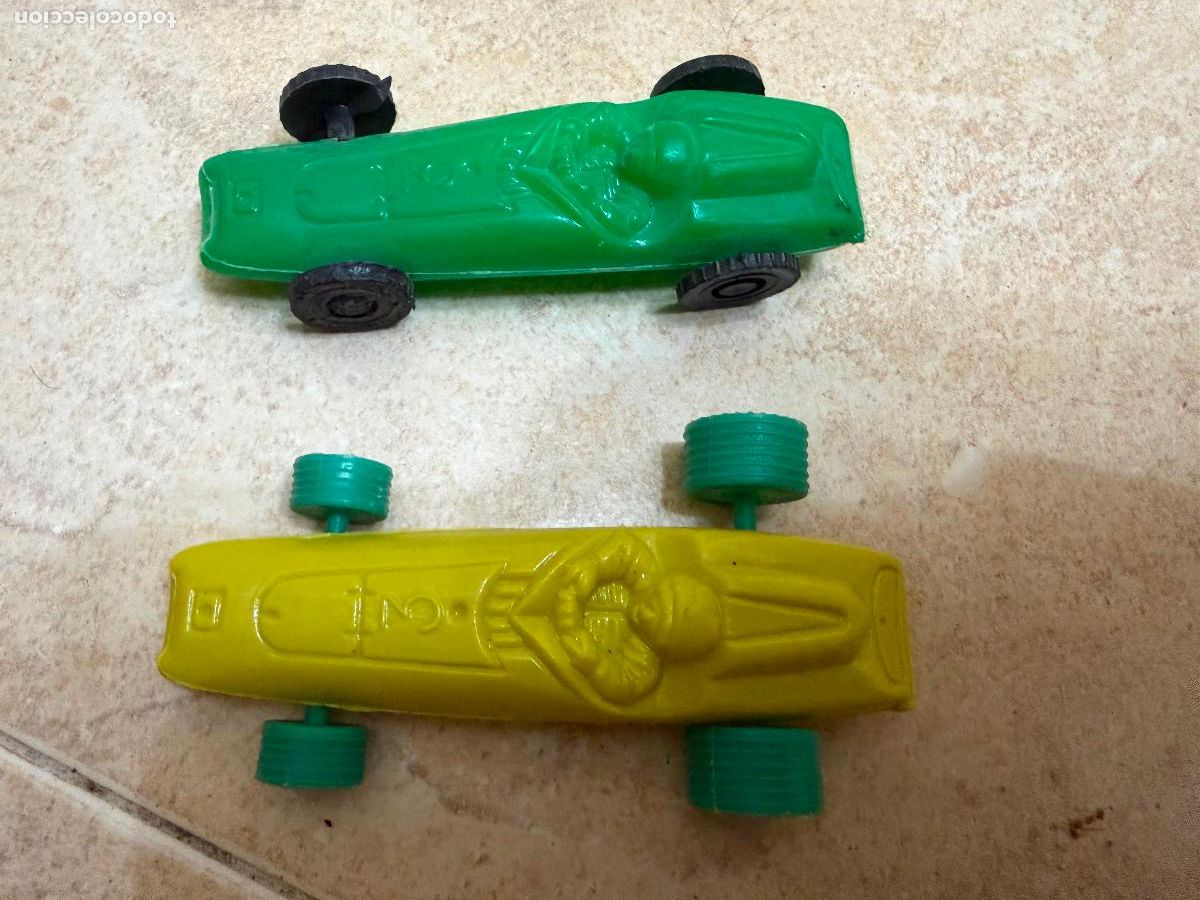 Jouets Anciens et Jeux de collection: Coche de pl&aacute;stico e. Sim&oacute;n villastar Teruel