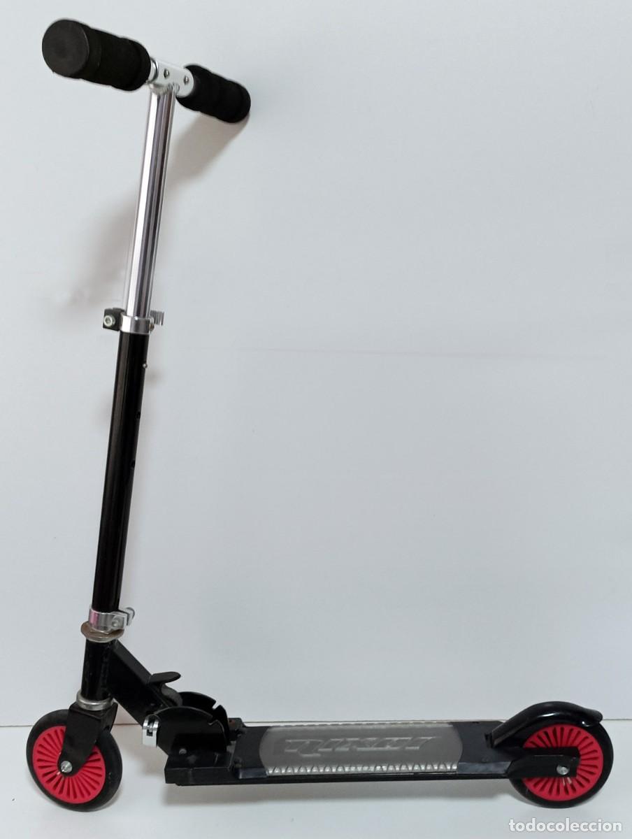 Antique Toys and Collectible Games: PATINETE MARCA NIXOR IDEAL PARA 6-9 A&Ntilde;OS