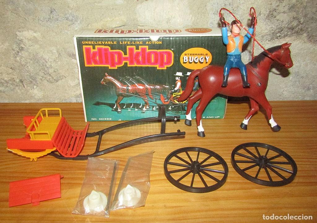 Juguetes antiguos y juegos de colecci&oacute;n: KLIP-KLOP STEERABLE BUGGY - KEUN WHA INC, KOREA - ANTIGUO CARRO CON CABALLO Y JINETE