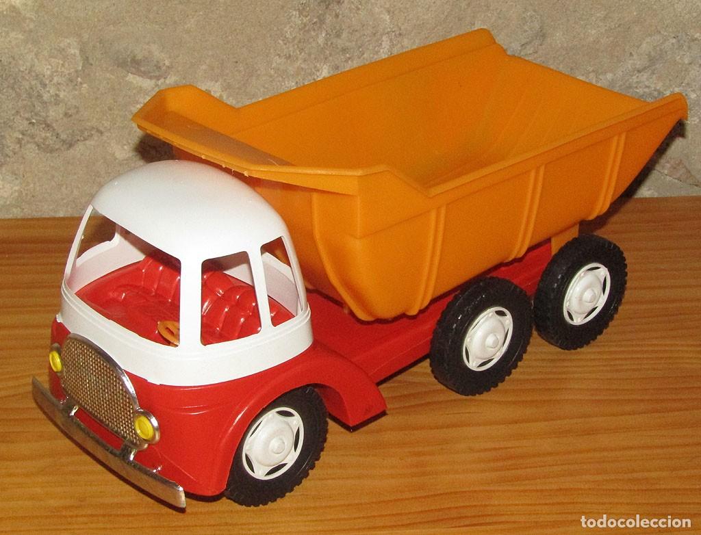 Brinquedos antigos e Jogos de cole&ccedil;&atilde;o: ANTIGUO CAMION VOLQUETE DE PL&Aacute;STICO - A&Ntilde;OS 60/70 - NUEVO SIN USO - GUTFER, KARPAN O SIMILAR