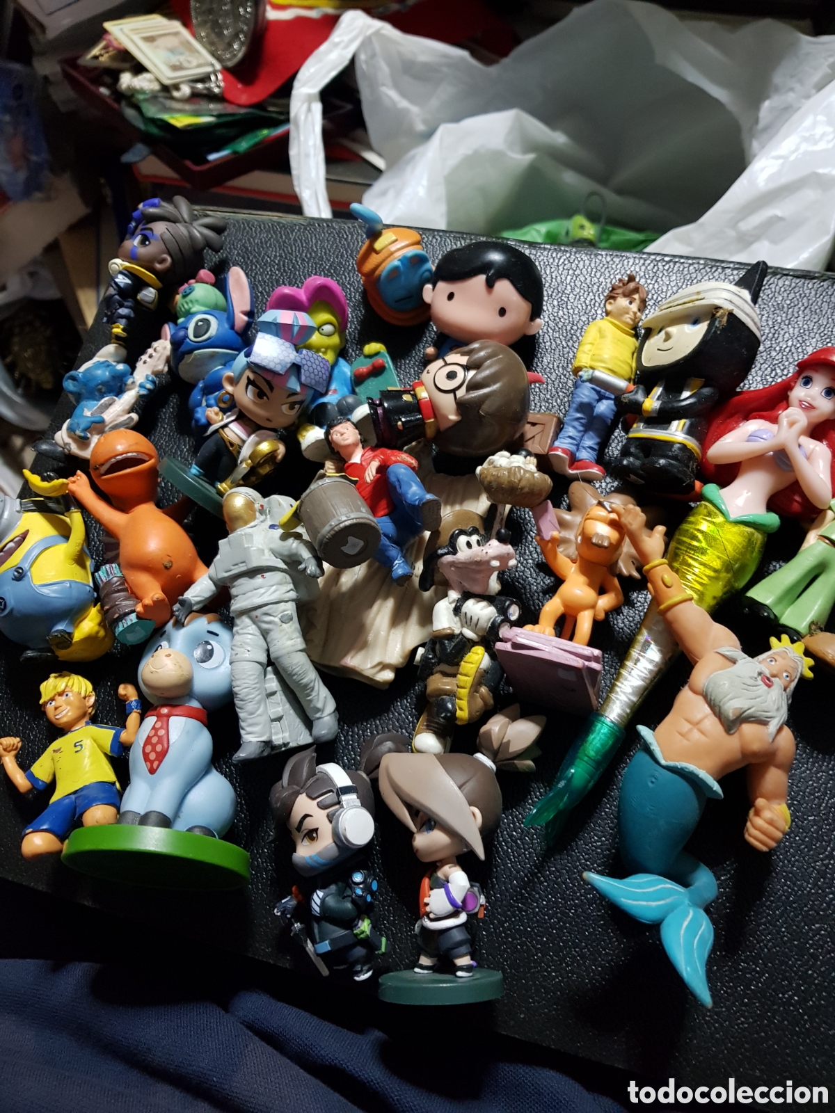 Juguetes antiguos y juegos de colecci&oacute;n: LOTE DE MU&Ntilde;ECOS DE GOMA COLECCION