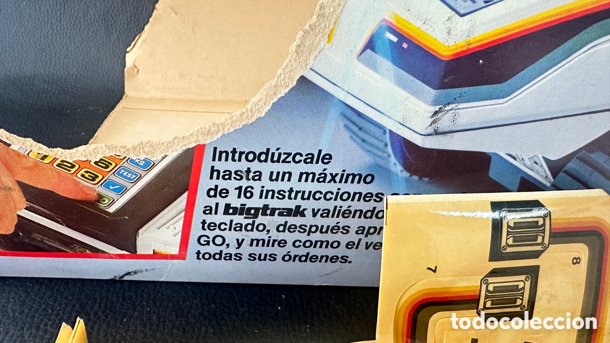 Juguetes antiguos y juegos de colecci&oacute;n: BIGTRAK Veh&iacute;culo electr&oacute;nico programable - Foto 4