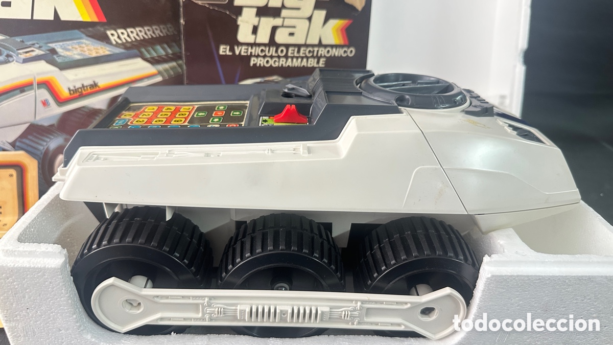 Juguetes antiguos y juegos de colecci&oacute;n: BIGTRAK Veh&iacute;culo electr&oacute;nico programable - Foto 8