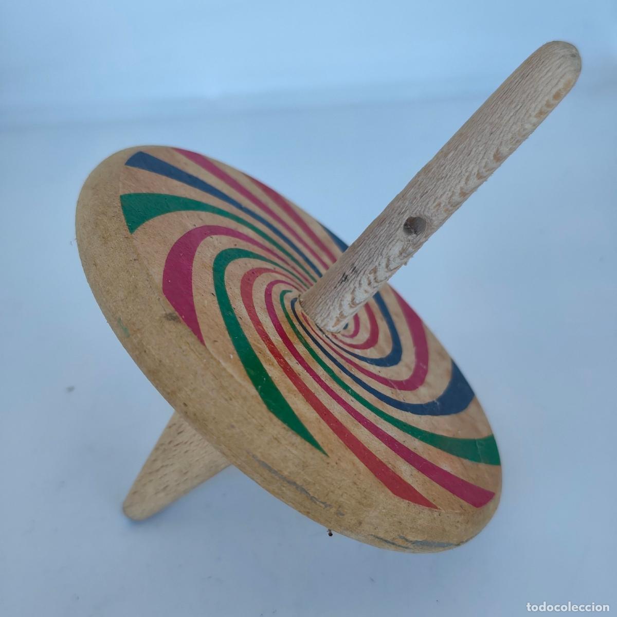 Juguetes antiguos y juegos de colecci&oacute;n: Trompo peonza de madera