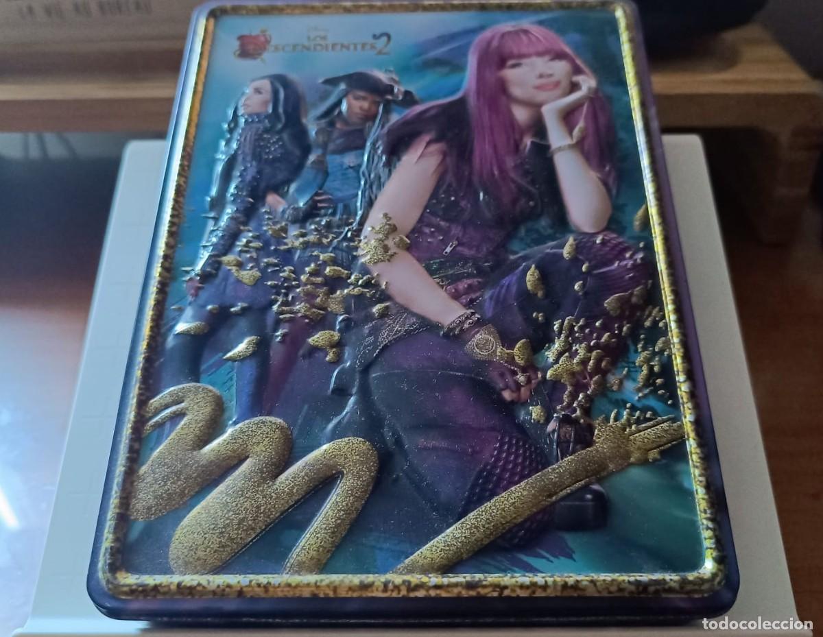 Antique Toys and Collectible Games: N - CAJA MET&Aacute;LICA DE COLECCIONISTA &rdquo;LOS DESCENDIENTES 2&rdquo; - DISNEY - EDT. PLANETA, 2017.