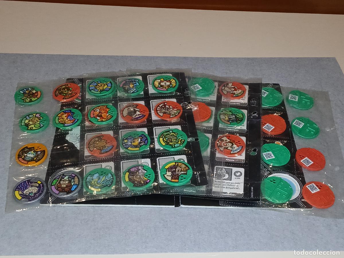 Giocattoli antichi e Giochi di collezione: Lote Hasbro Yo-Kay watch. Yokay, 53 medallones-tazos para el reloj