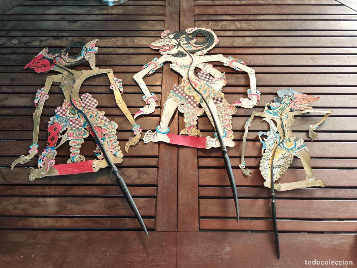 Brinquedos antigos e Jogos de cole&ccedil;&atilde;o: lote 3 marionetas teatro de sombras indonesia elaboradas en piel .antiguas. max 45 cm m&aacute;s soprte
