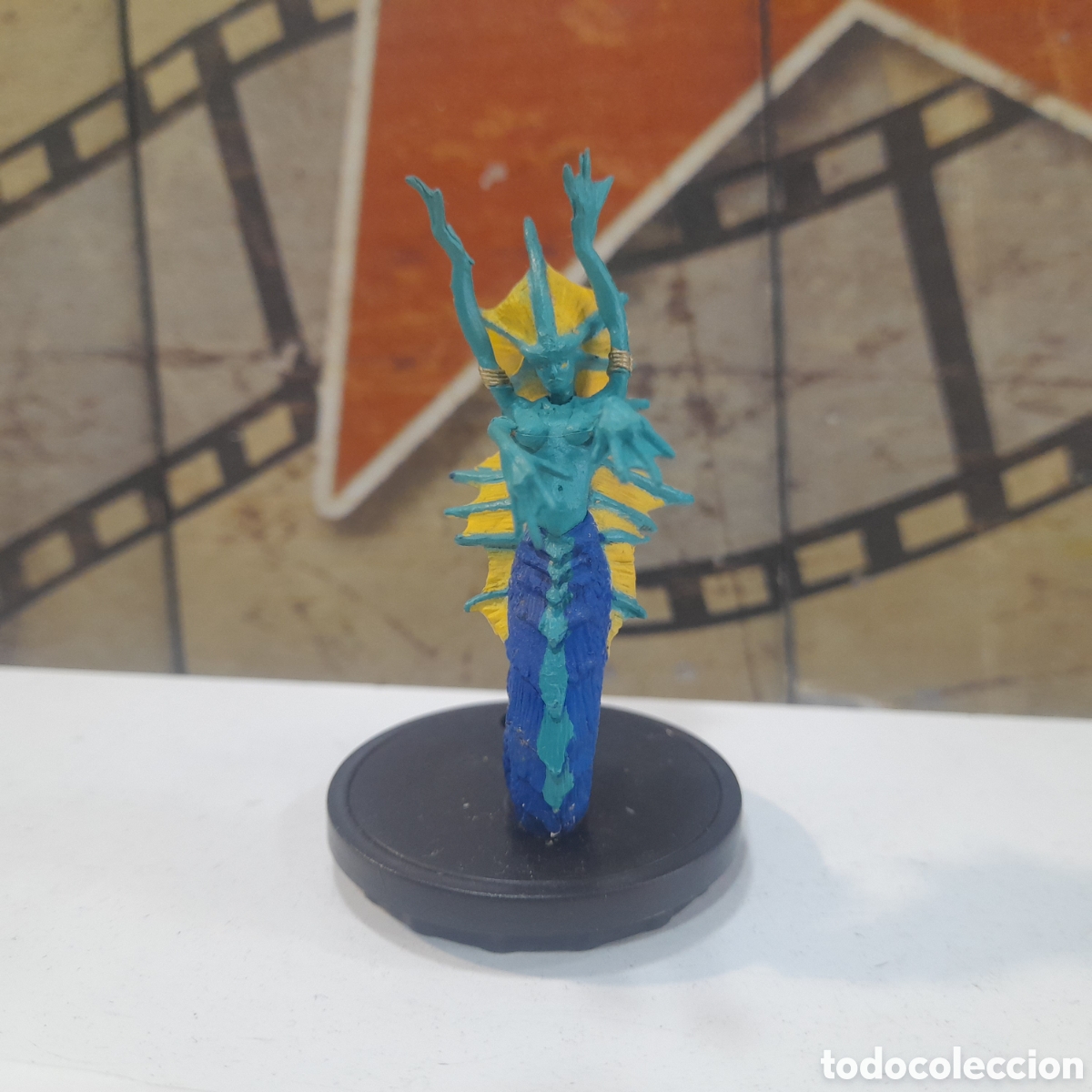 Juguetes antiguos y juegos de colecci&oacute;n: Figura War of Warcraft: Bloodscale Wavecaller