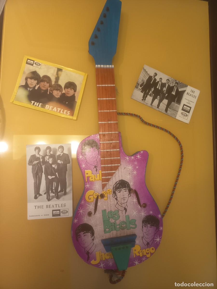 Jouets Anciens et Jeux de collection: GUITARRA DE JUGUETE ,( THE BEATLES),ANTIGUA