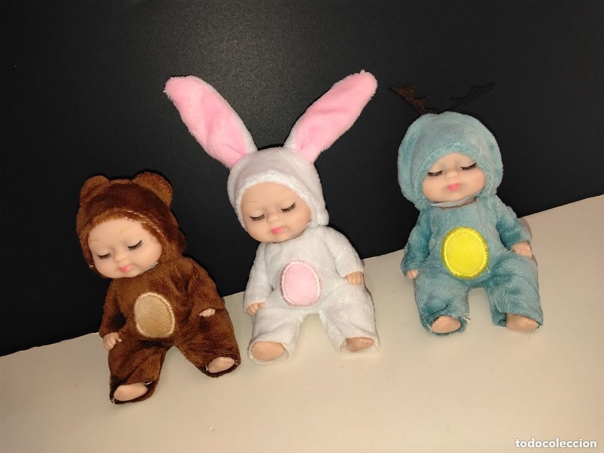 Juguetes antiguos y juegos de colecci&oacute;n: 3 MINI BEB&Eacute;S REBORN DE FIOTHA,CON DIFERENTES DISFRACES.