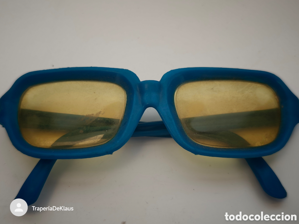Juguetes antiguos y juegos de colecci&oacute;n: Gafas de pl&aacute;stico de juguete - car141