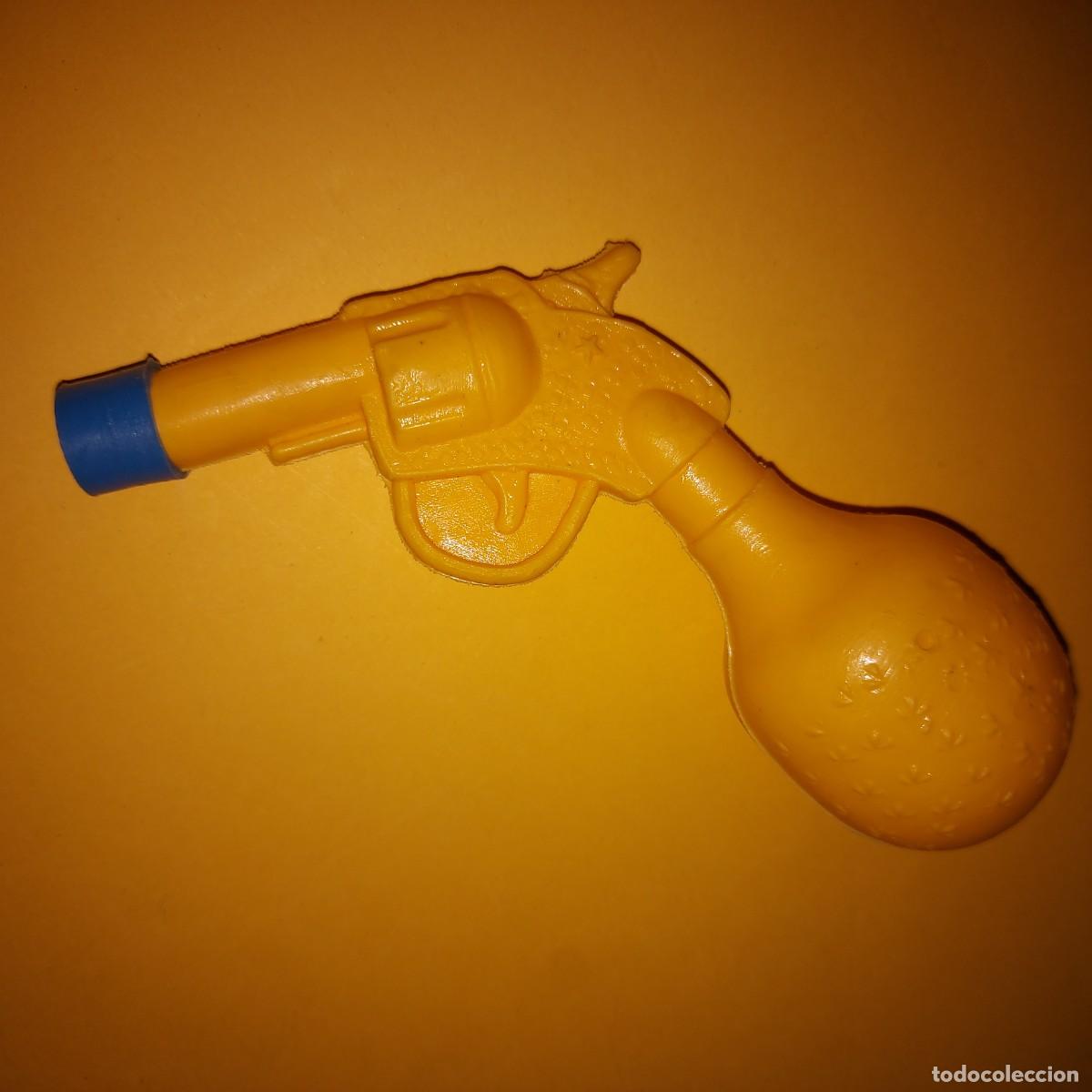 Juguetes antiguos y juegos de colecci&oacute;n: ANTIGUA PISTOLA DE AGUA