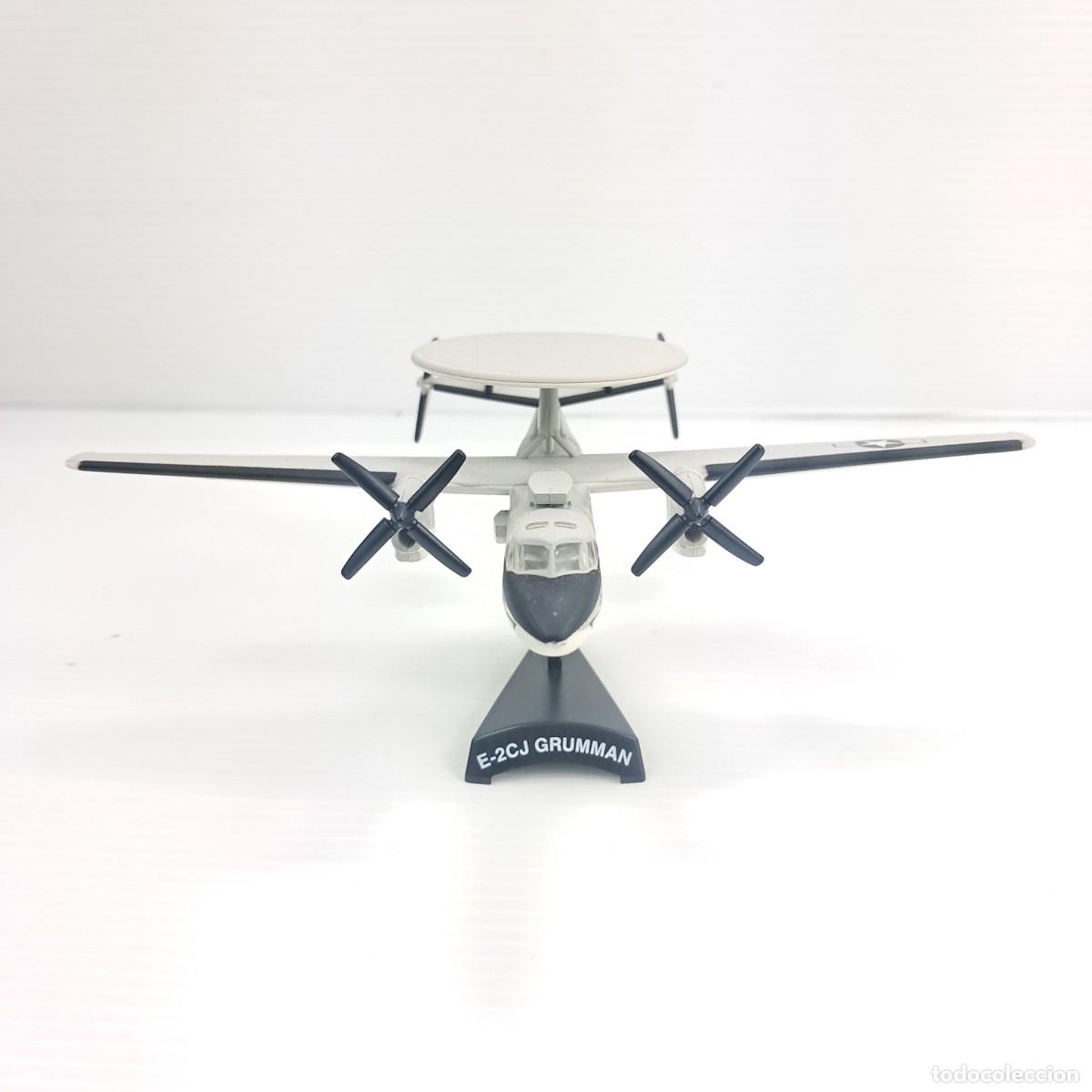 Juguetes antiguos y juegos de colecci&oacute;n: Modellino di aereo&nbsp;Grumman E-2C Hawkeye, un aereo da allerta precoce imbarcato usato dalla US Navy.