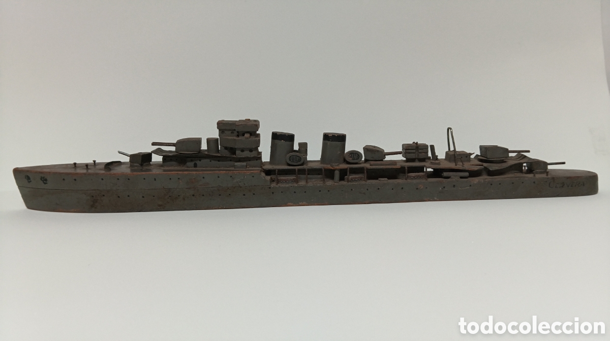 Juguetes antiguos y juegos de colecci&oacute;n: BARCO JUGUETE MADERA MAQUETA ALMIRANTE CERVERA