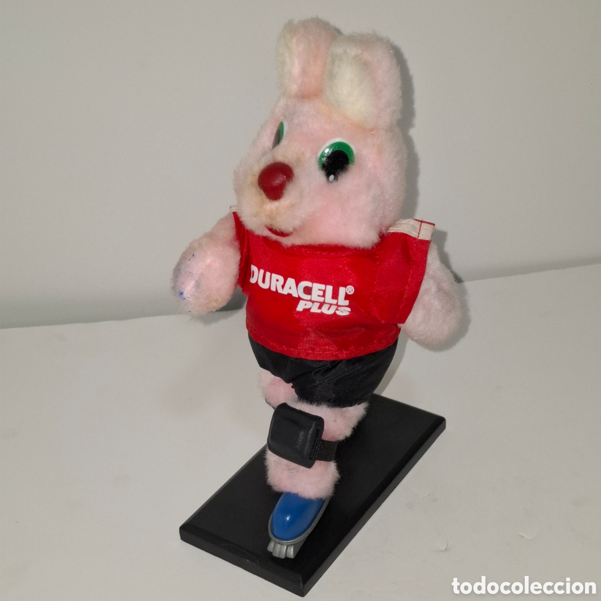 Juguetes antiguos y juegos de colecci&oacute;n: CONEJITO DEPORTISTA DE DURACELL PLUS